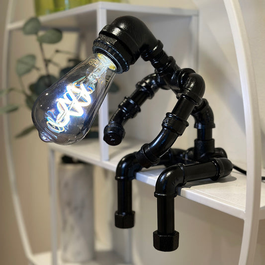 Myślący lampowy facet Ebbe 2.0