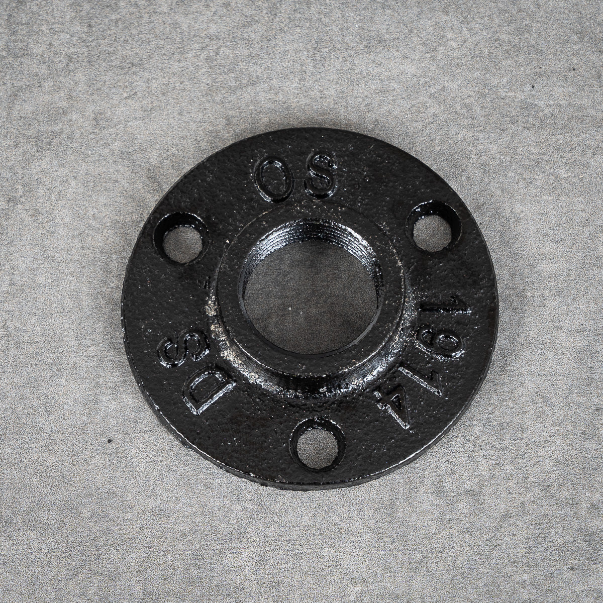 Vægbeslag / fod, 3 huller - 26 mm - Sortlakeret