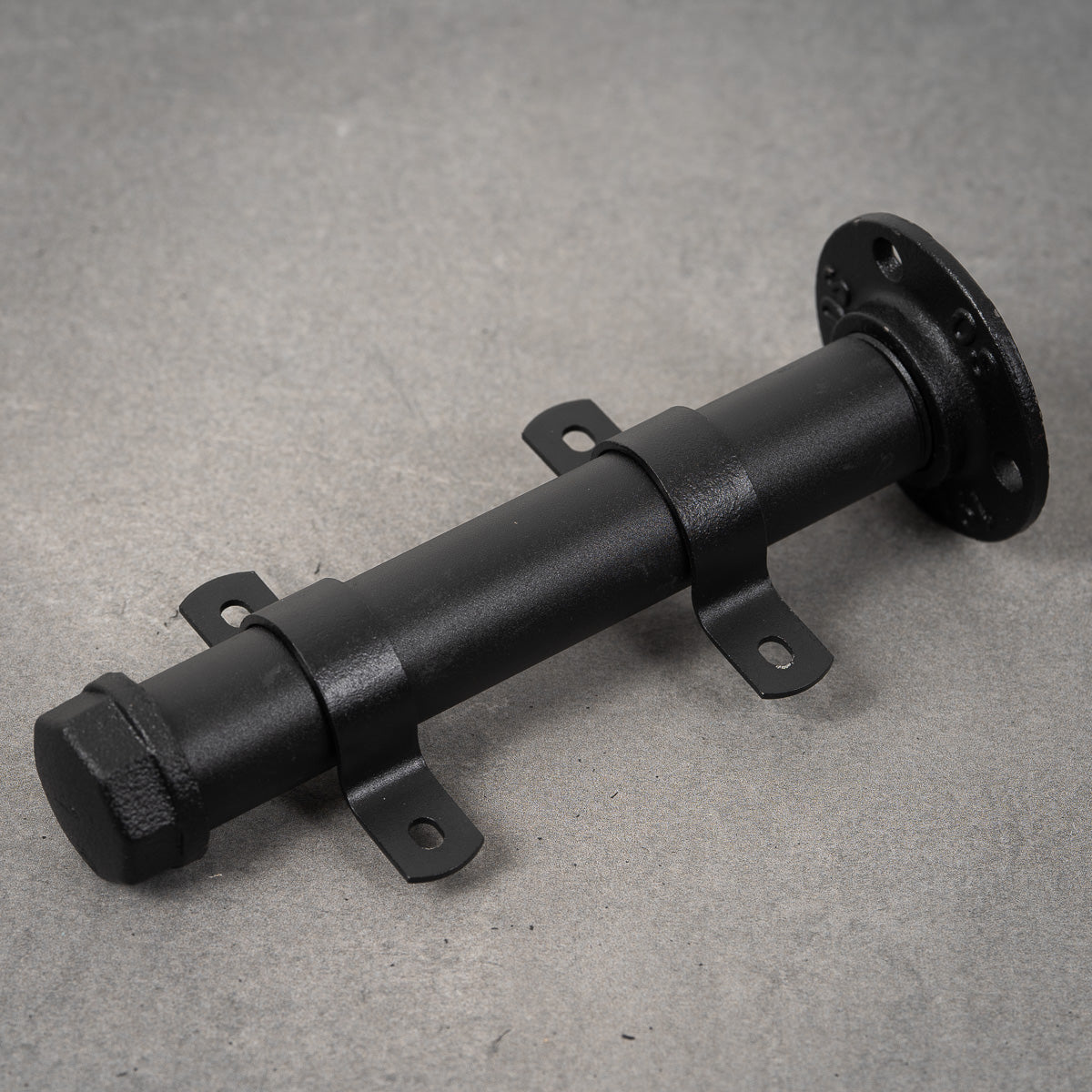 U-bleck - 32 mm - Svartlackerad