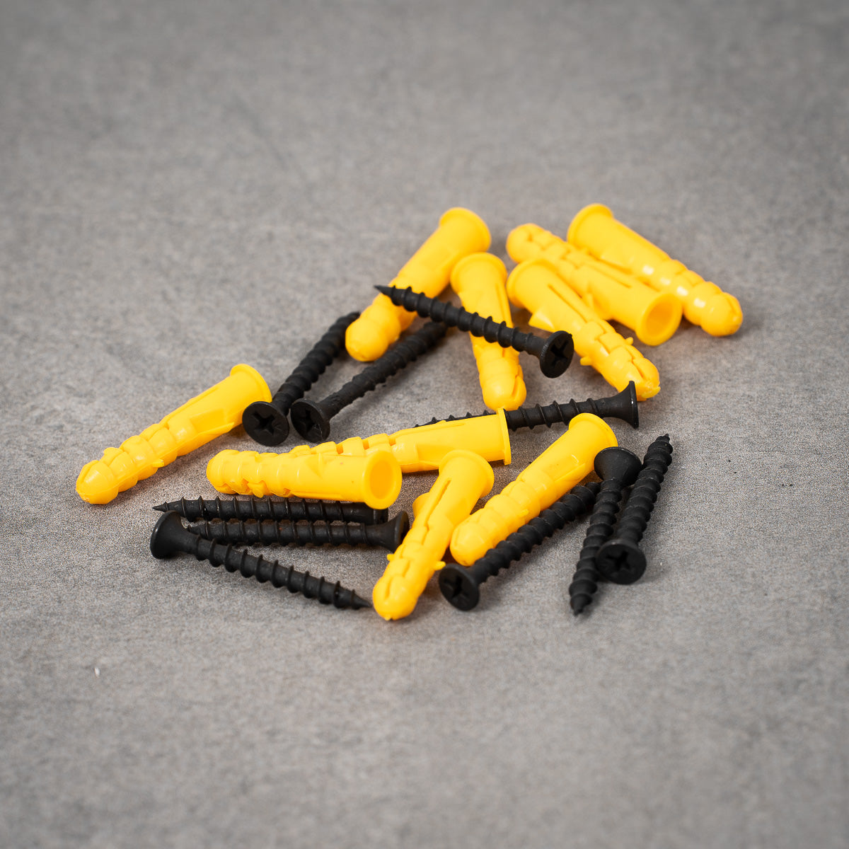 Sort skrue med plug - 39 mm