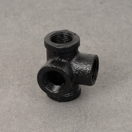 Neliliitäntä - 20 mm - Mustamaalattu