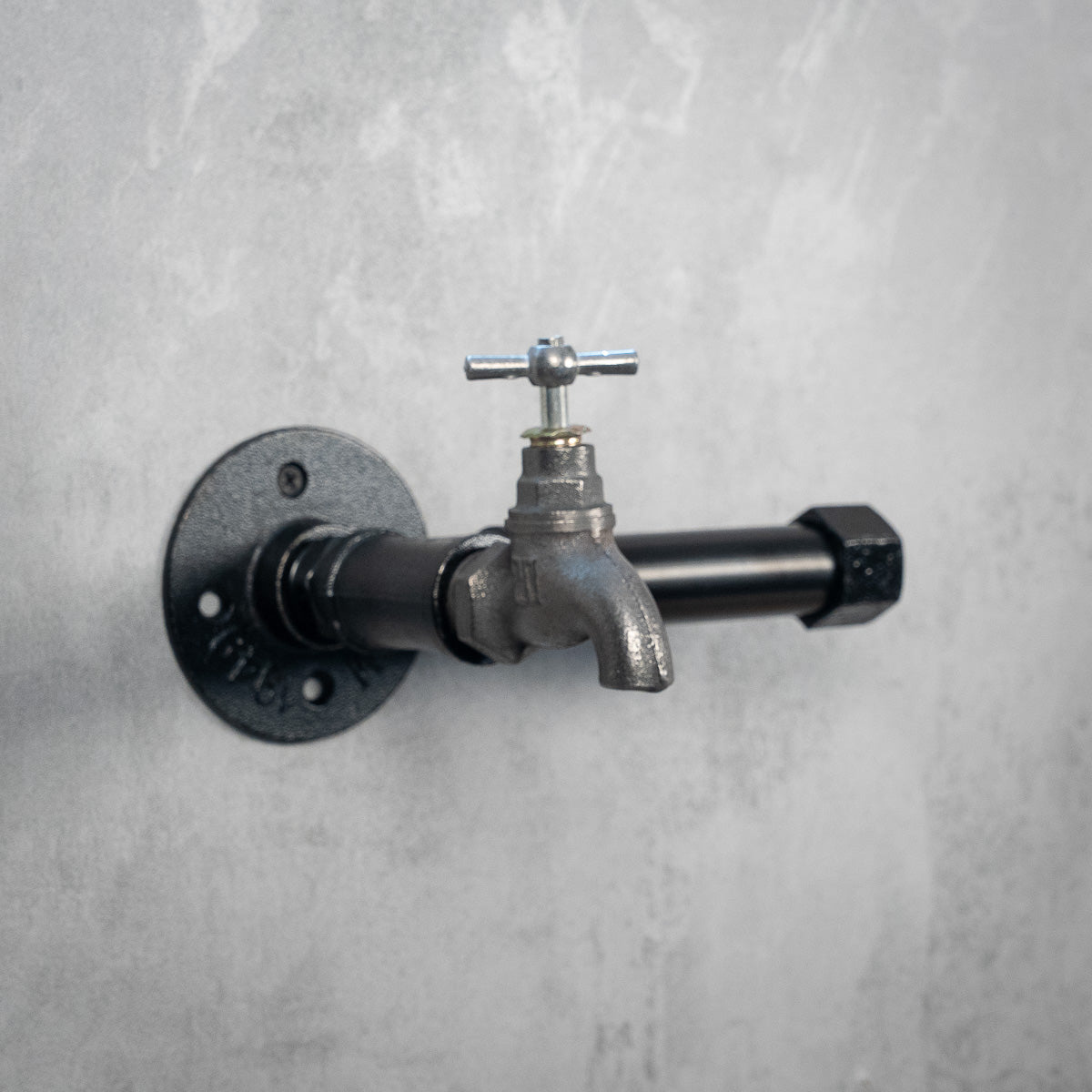 Pappersholder toiletpapir IronRoll - DIY