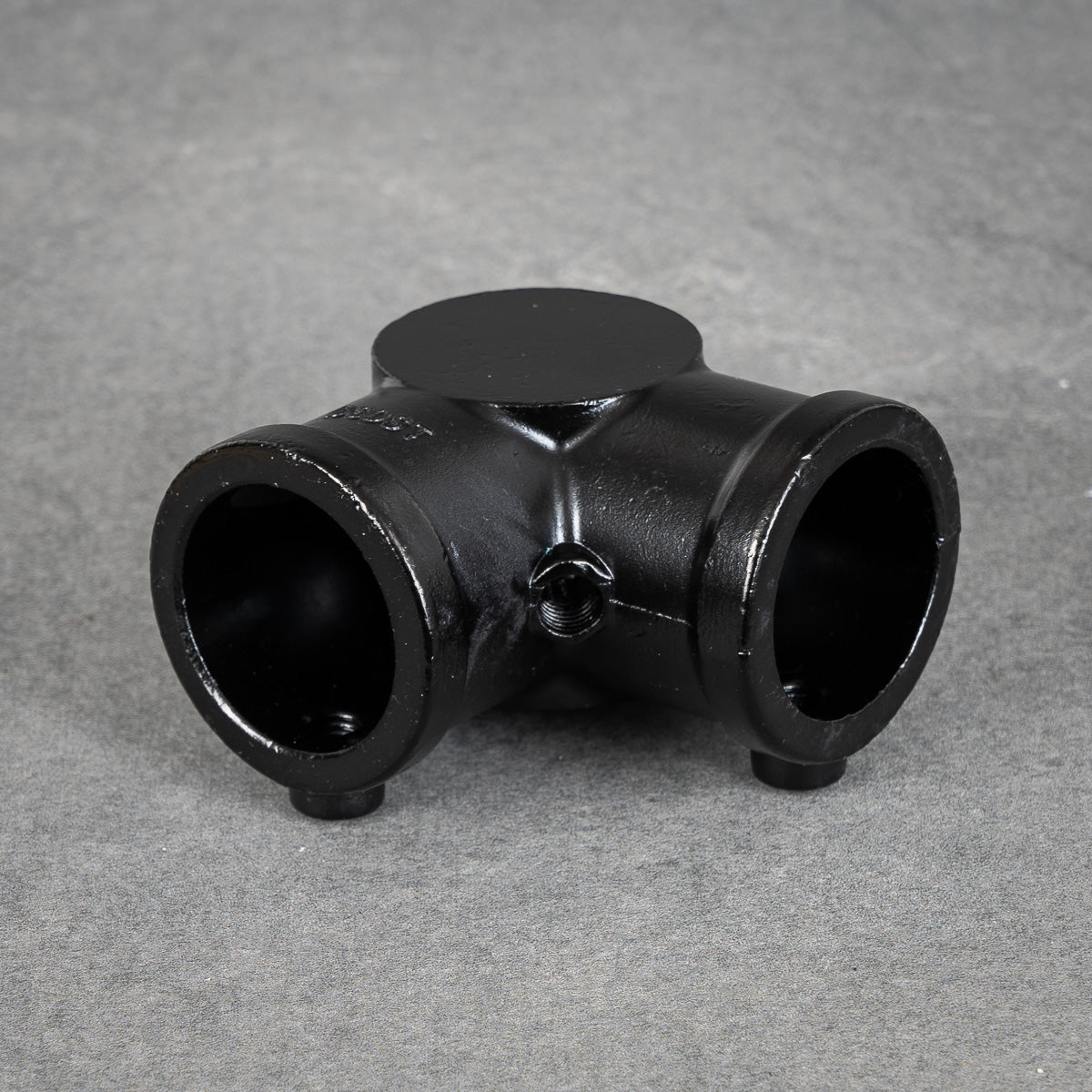 Free Three-coupling - 32 mm - Black lacquered