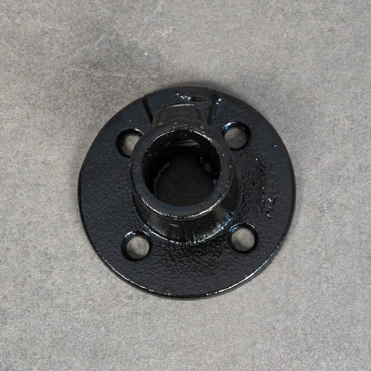 Väggfäste / fot, flytande, 4-hål - 26 mm - Svartlackerad