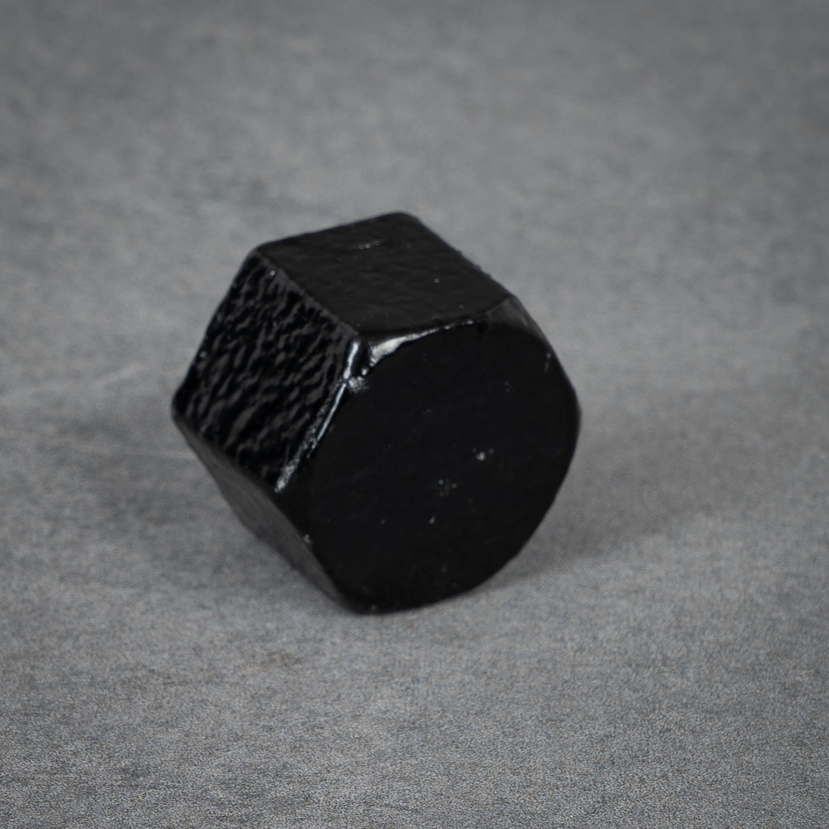 Hexagon end nut / external plug - 20 mm - Black lacquered