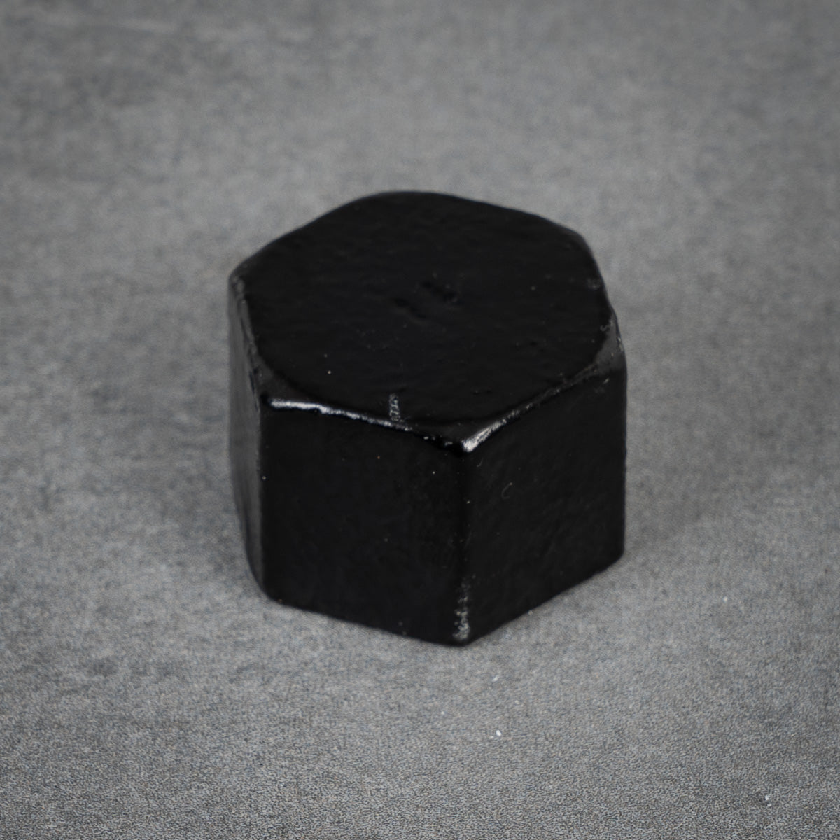 Hexagon end nut / external plug - 26 mm - Black lacquered